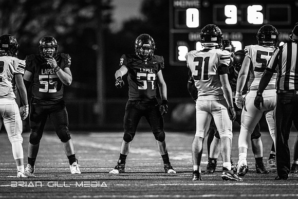 Lapel-HS-Football-55133