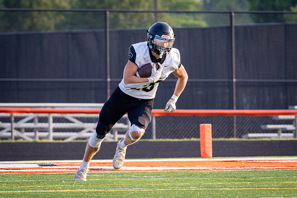 BG7D3558-Lapel Football-08-18-23