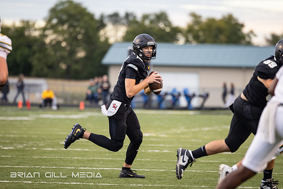 Lapel Football 9-25-26-57358