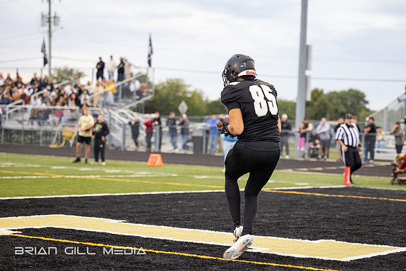 Lapel Football 9-25-26-57367